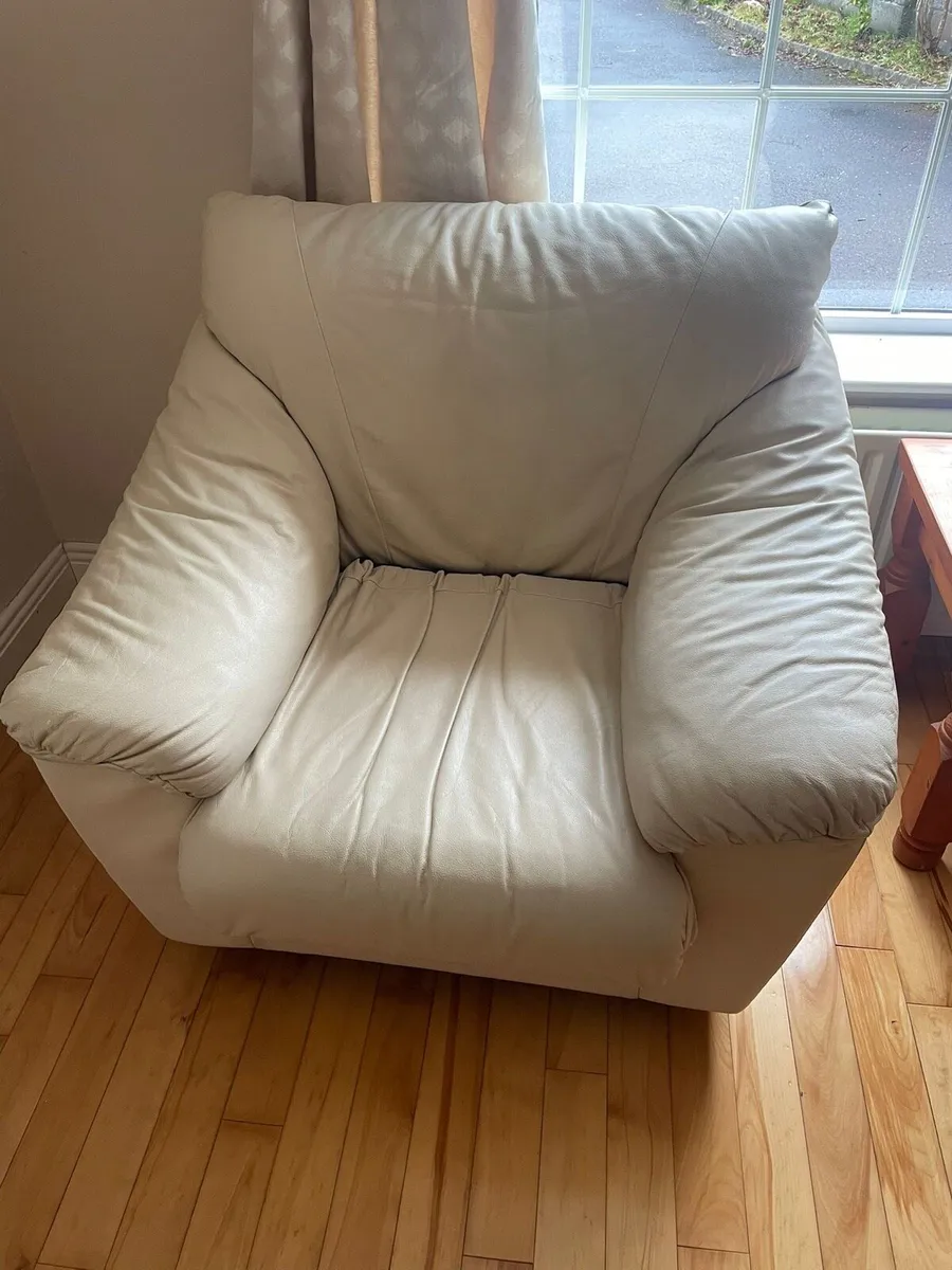 Furniture Clear Out - Image 3