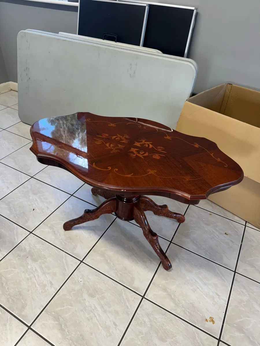 Mahogany table - Image 1