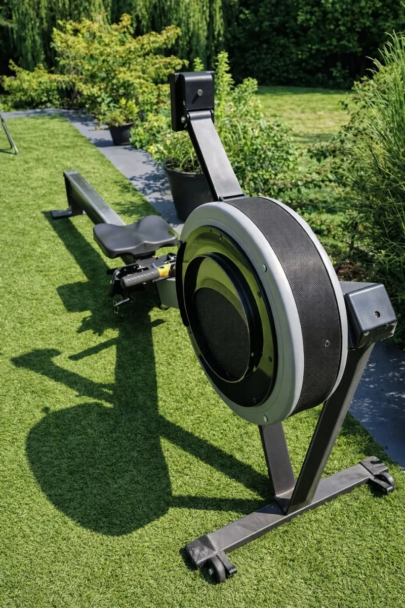 Concept 2 rowing machine - Image 1