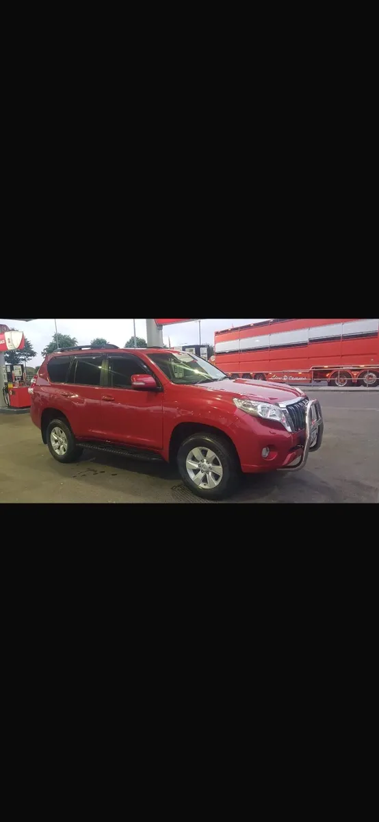 Toyota landcruiser - Image 2