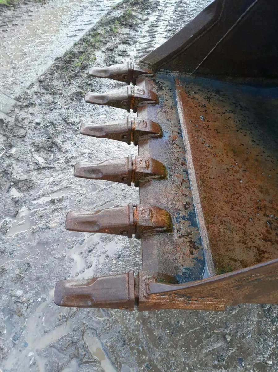 4 ft digging bucket - Image 4