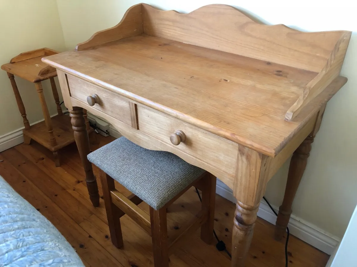 Wood desk / table with stool - Image 1