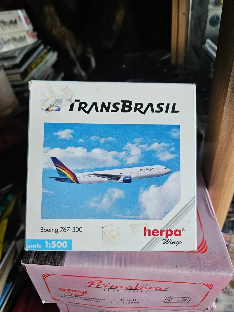 Corgi Herpa Boeing 767 300
