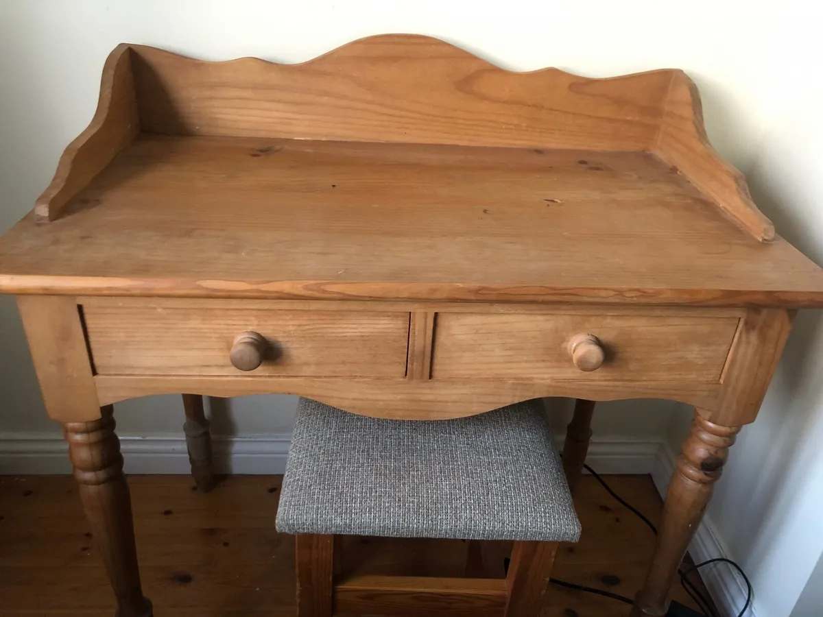 Wood desk / table with stool - Image 2