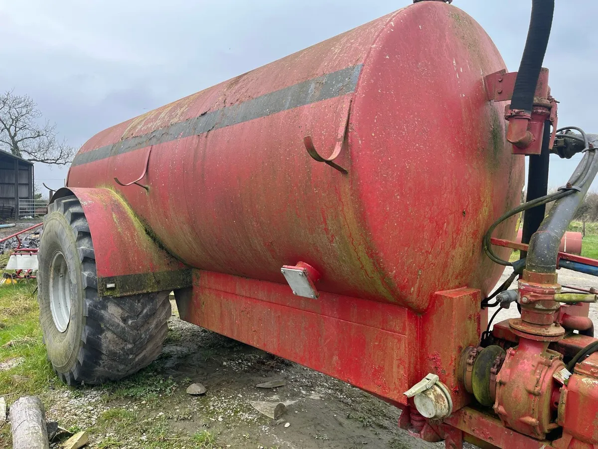 2000 Gallon Slurry Tank - Image 2