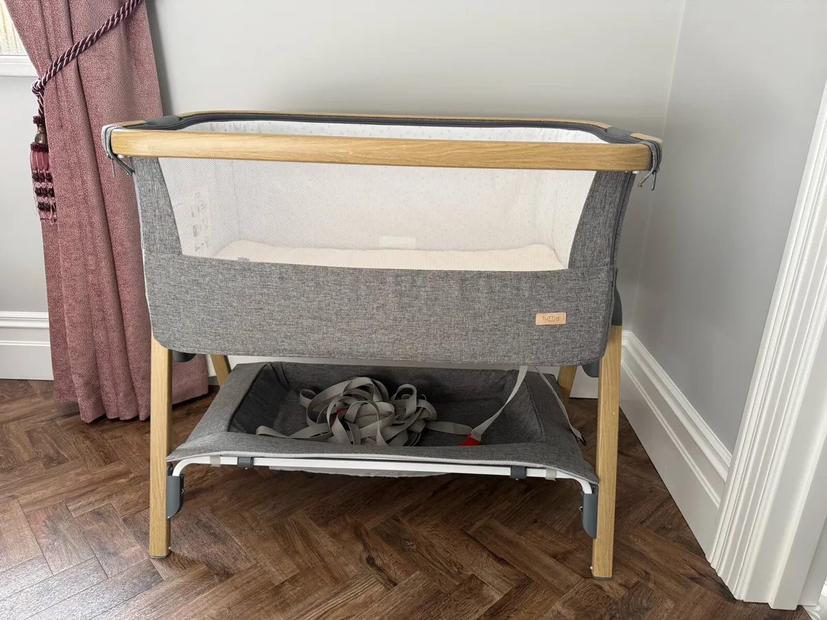 Next to me Crib - Image 1