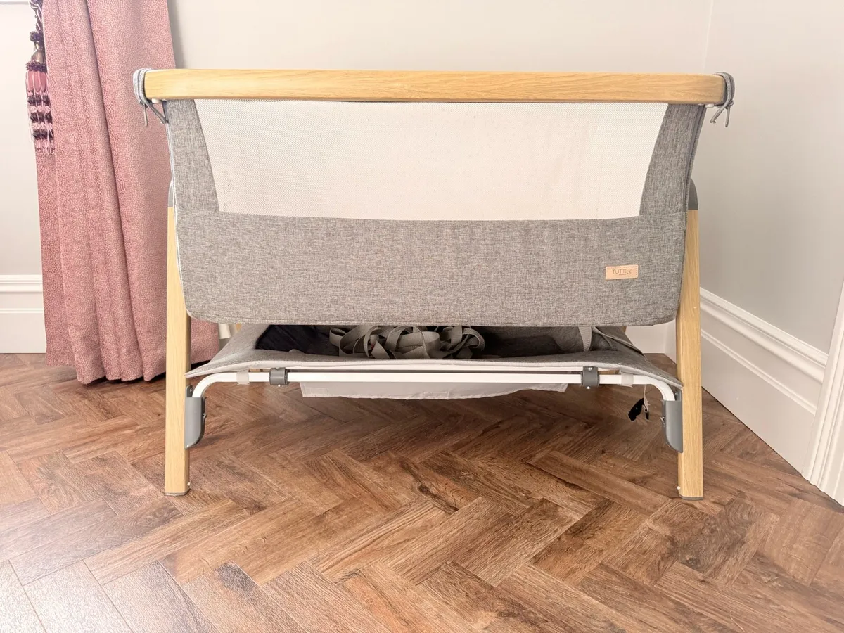 Next to me Crib - Image 4