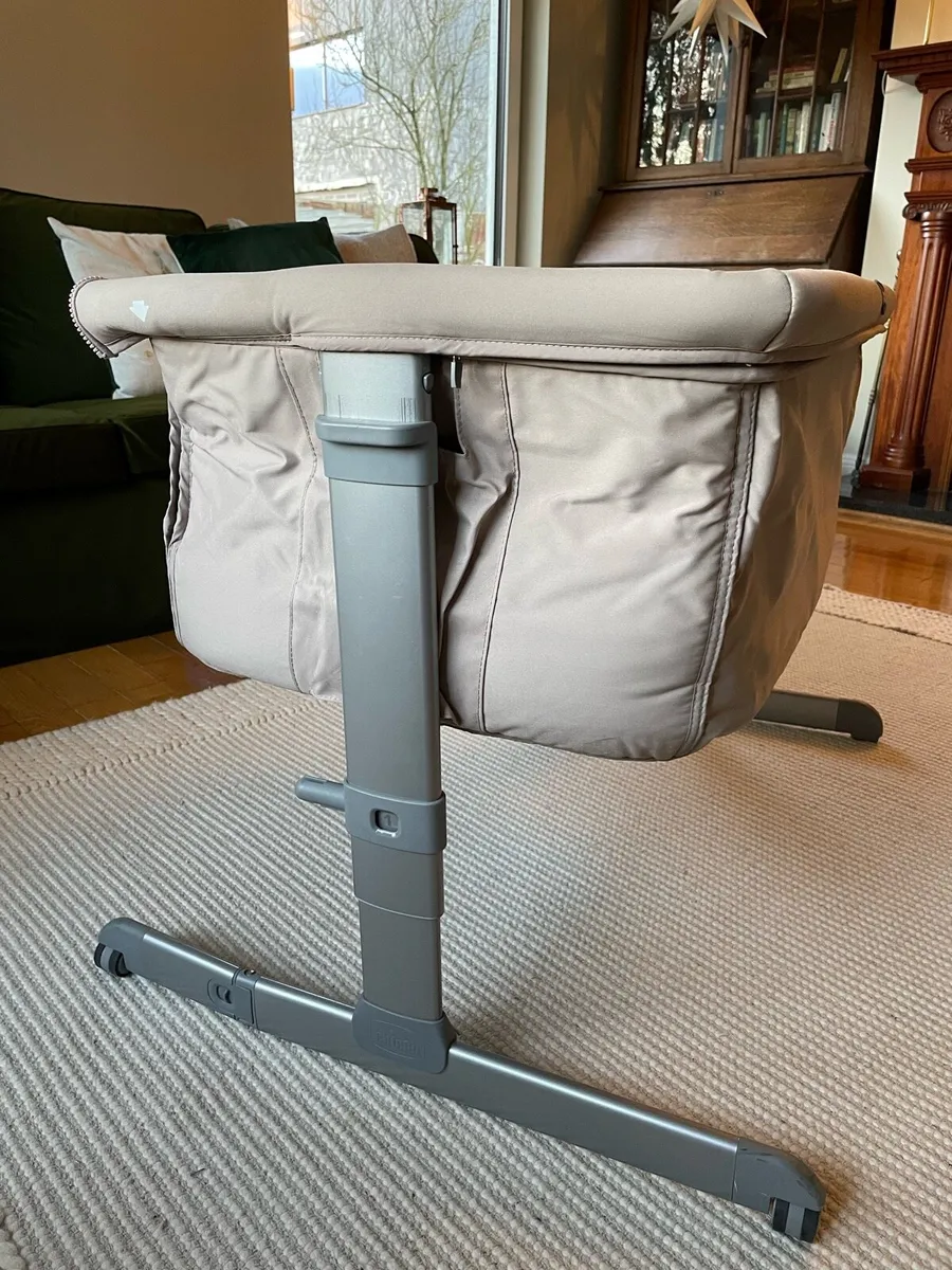 FREE to collect Chicco Next2Me Crib - Image 1