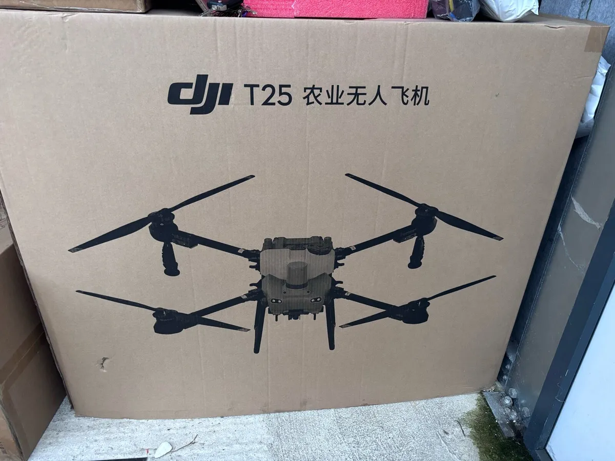 Sprayer drone DJI agras t25 - Image 1
