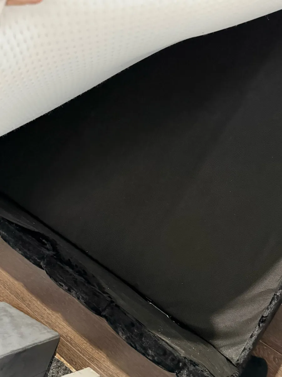 Bed and matters - Image 3