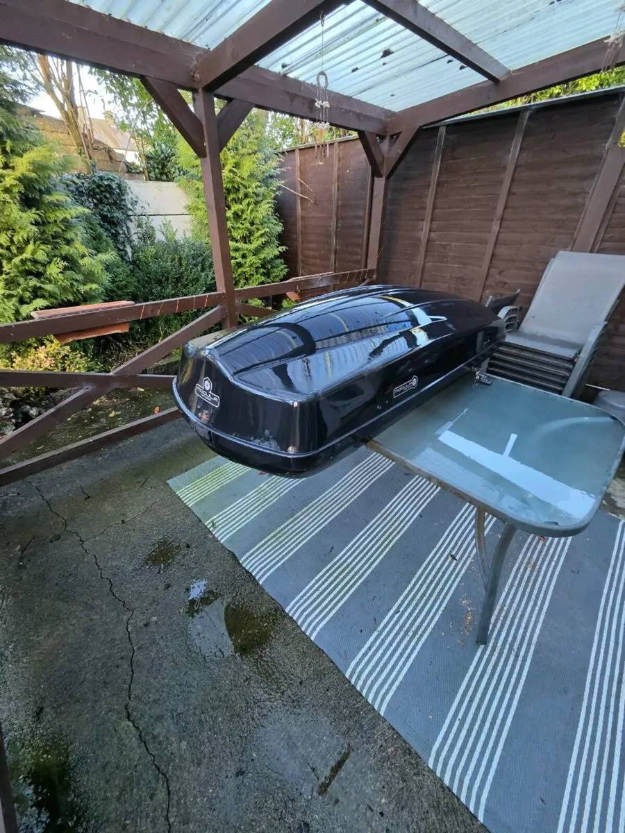 Roof luggage - Image 3