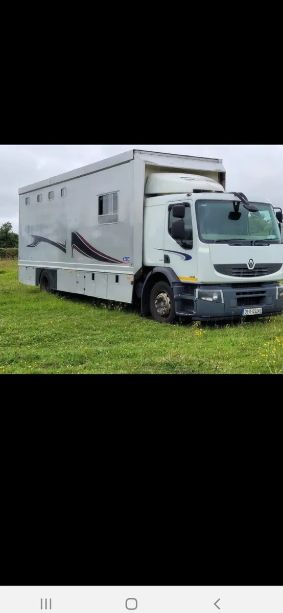 Renault horse truck - Image 3