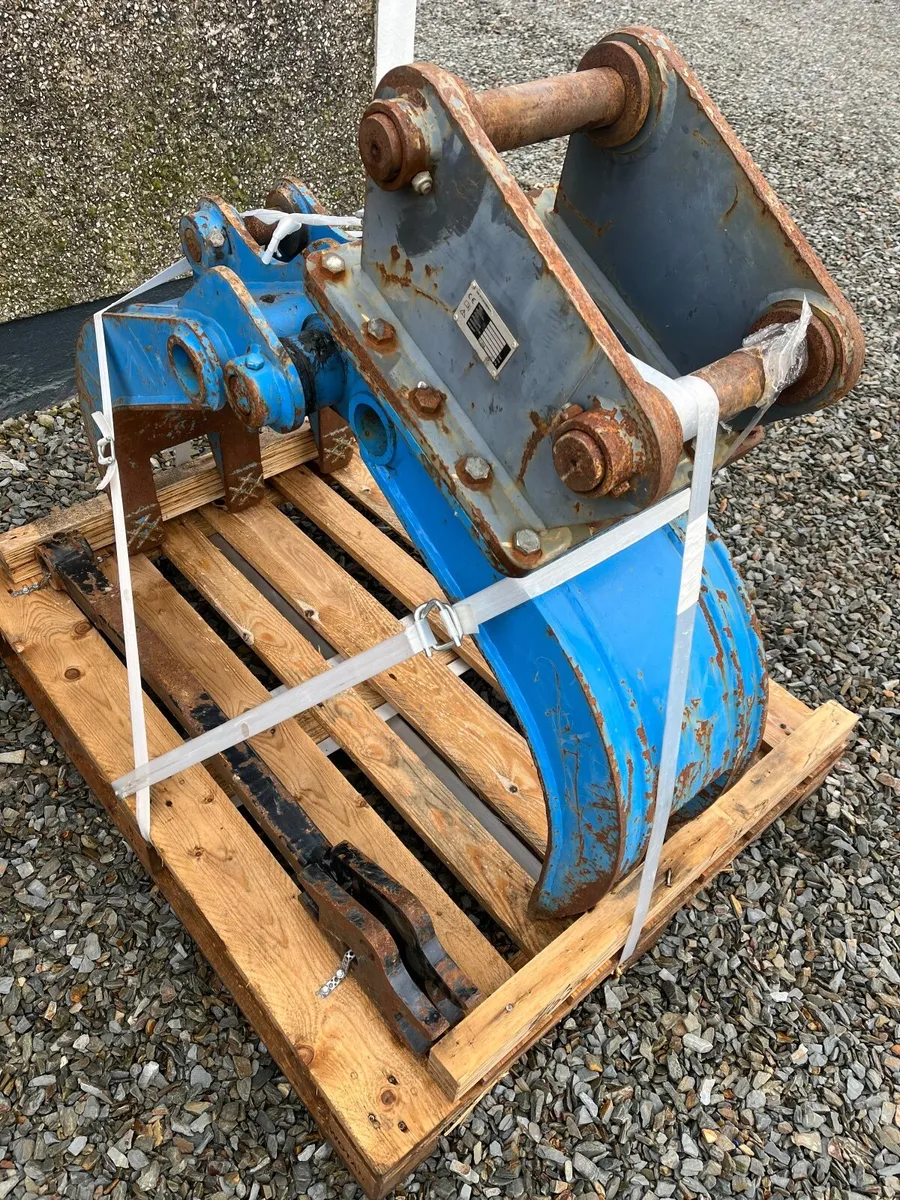 Digger grab ❌ best offer ❌ - Image 1