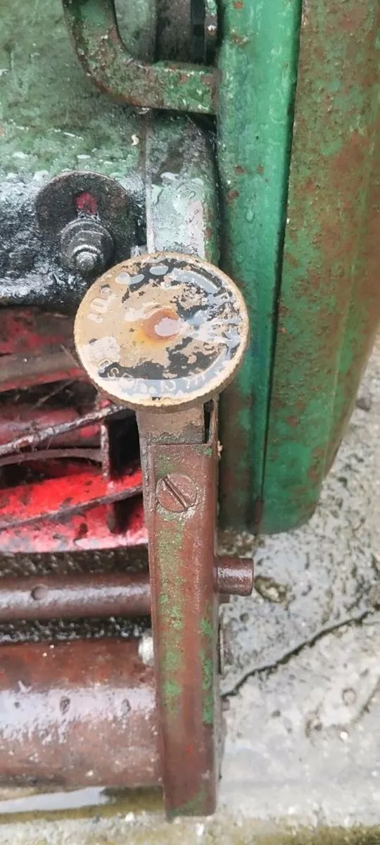 Old vintage lawnmower for sale - Image 4