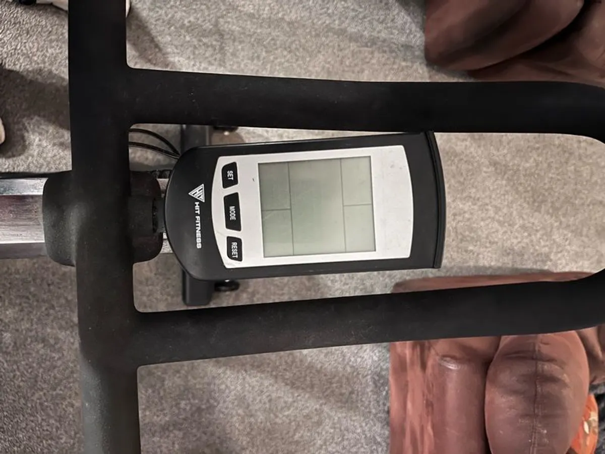 excersise bike - Image 2