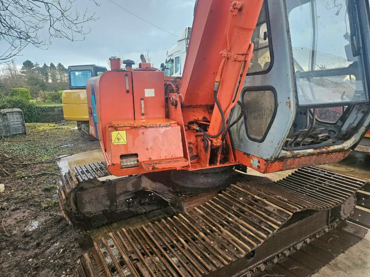 Hitachi ex60 - Image 2