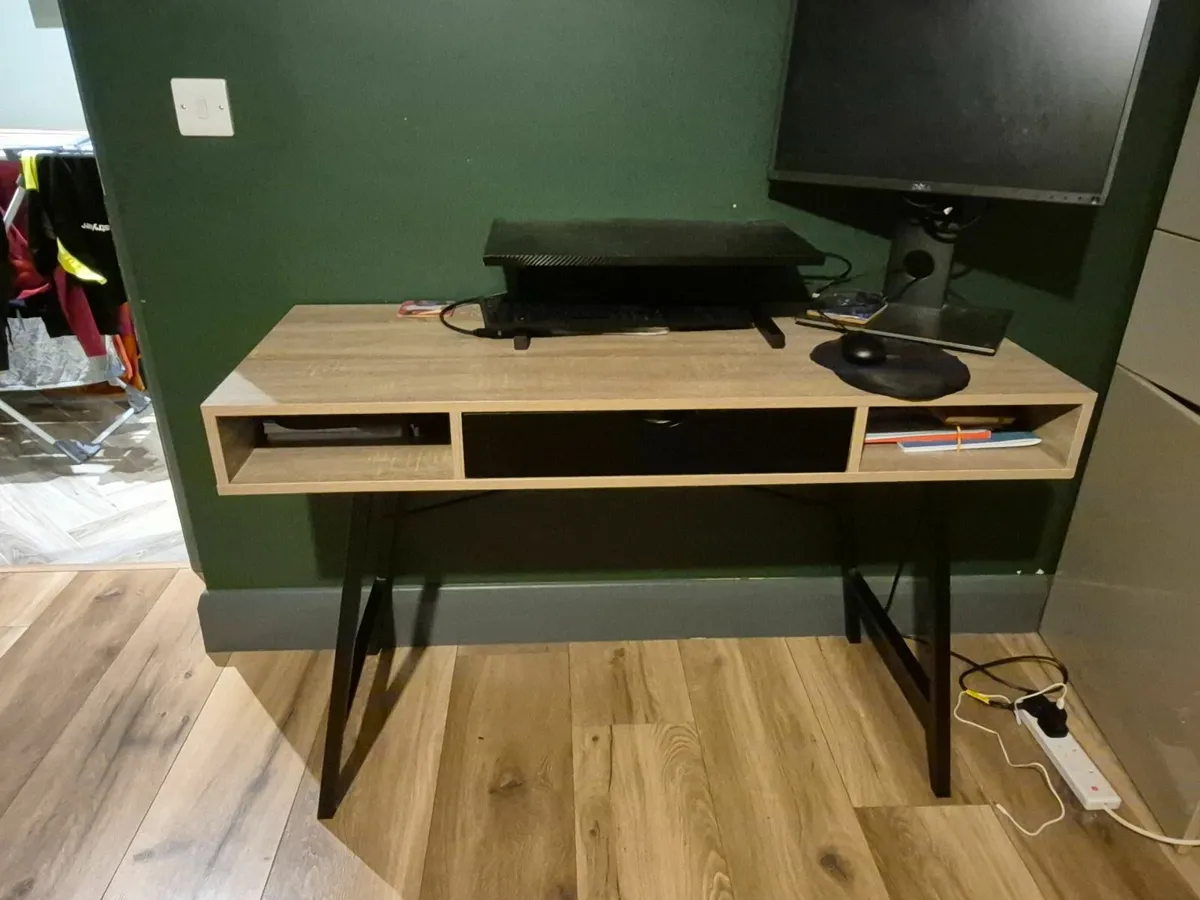 Desk - Image 1