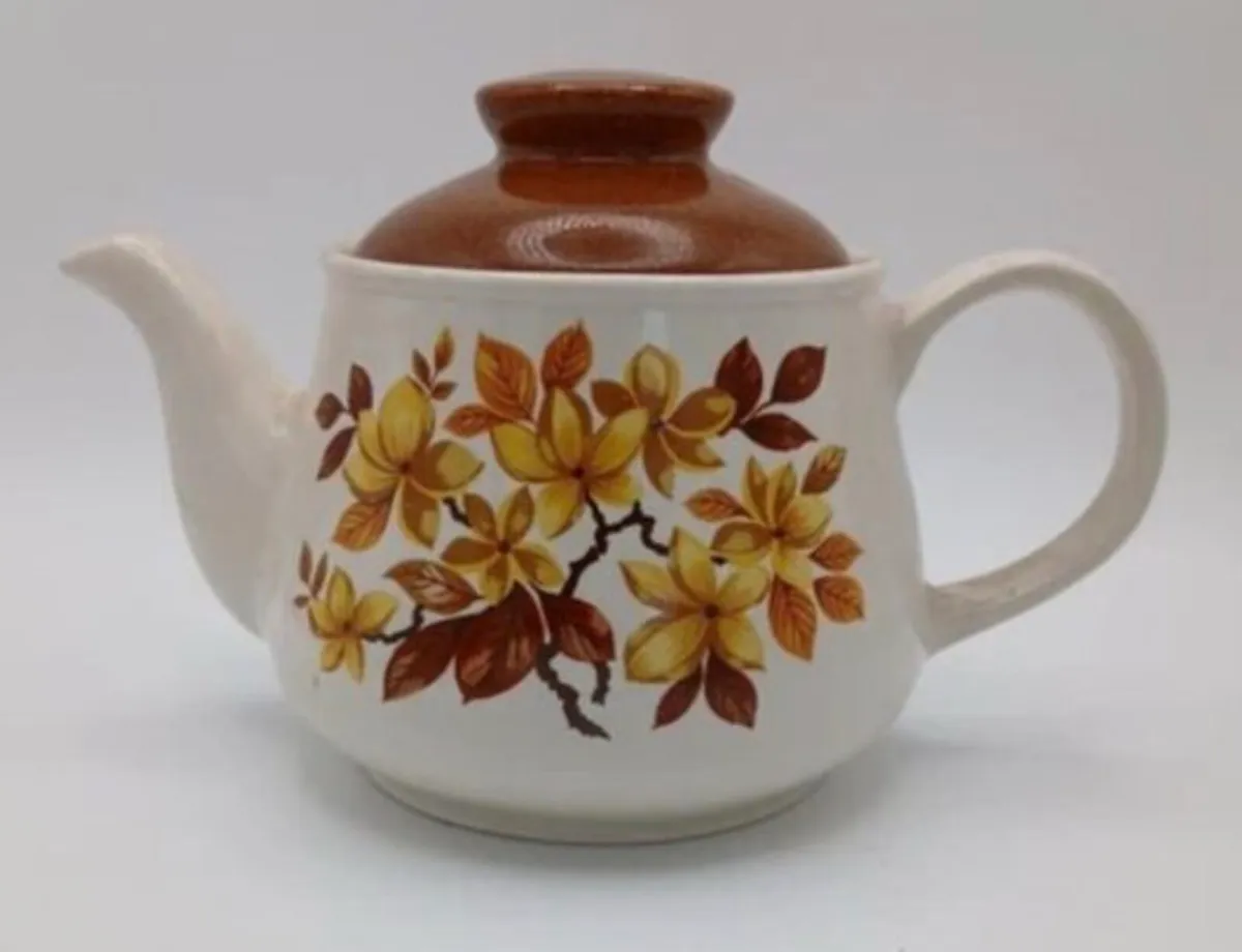1950s Sadler 5 cup tea pot
