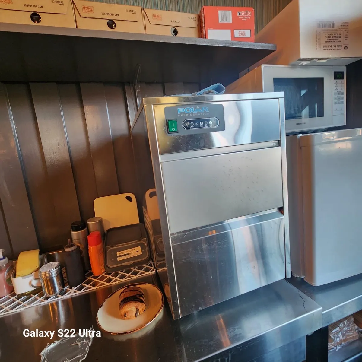 Coffee shop closing - Image 4