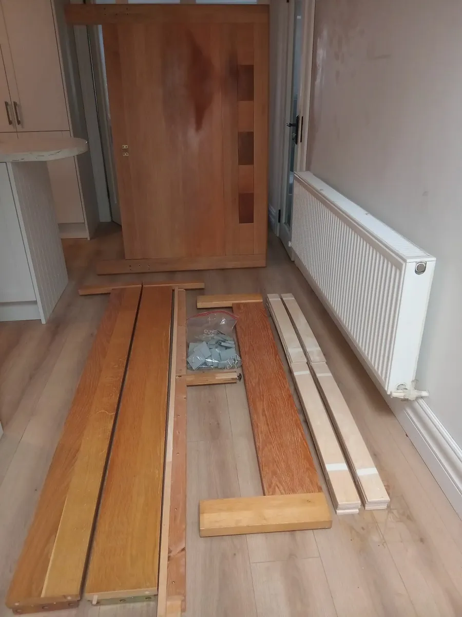 Bed and Mirror - Image 4