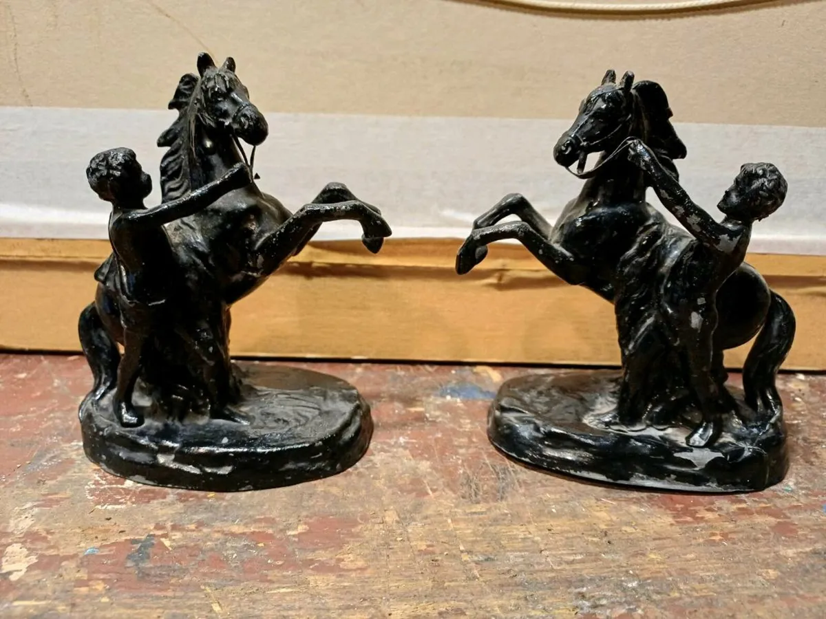 Vintage Miniature Metal Marley Horse Figures - Image 1