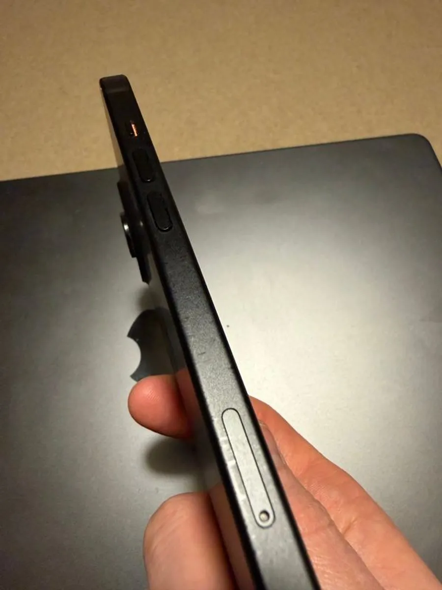 iPhone 15 128GB | 92% Battery Health | Only 427 Cycles - Image 4