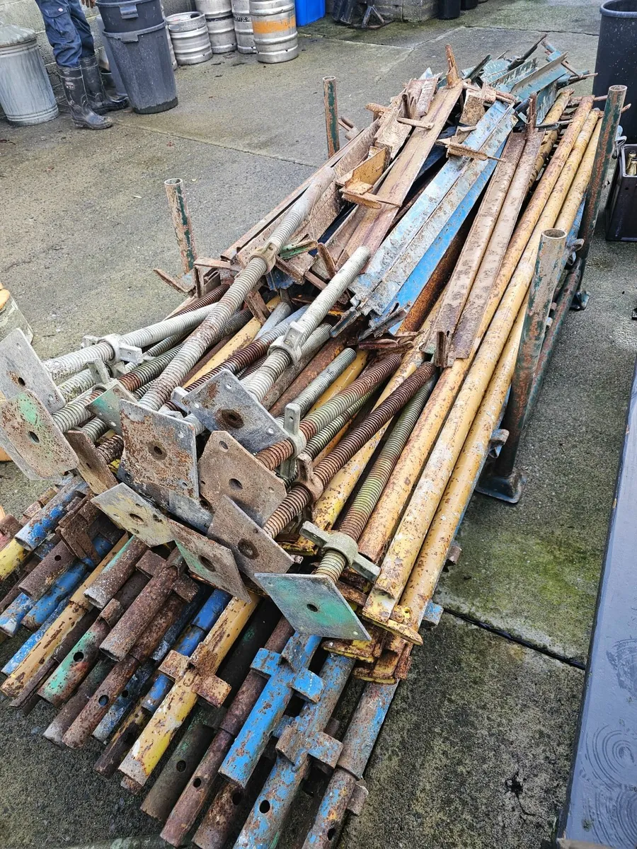 Scaffolding - Image 2