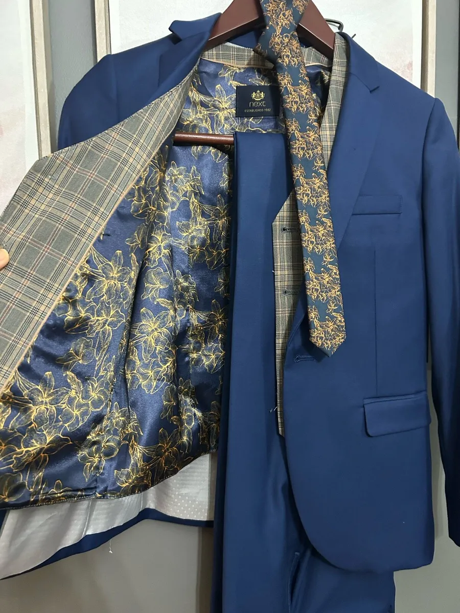 Boys communion suit - Image 3