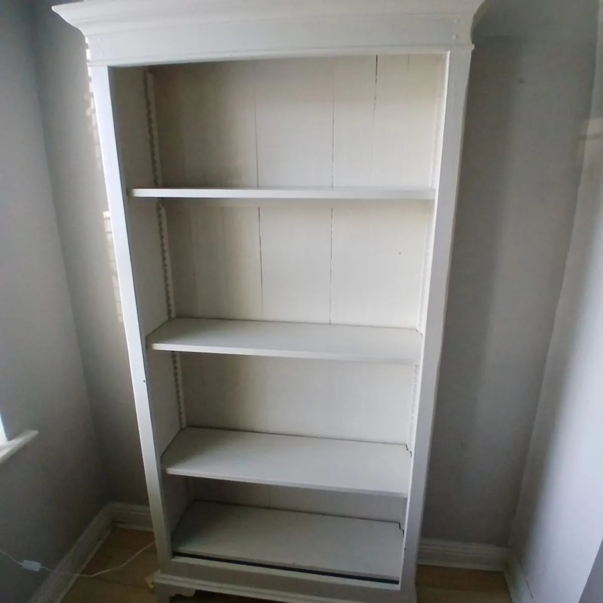 bookcase - Image 1