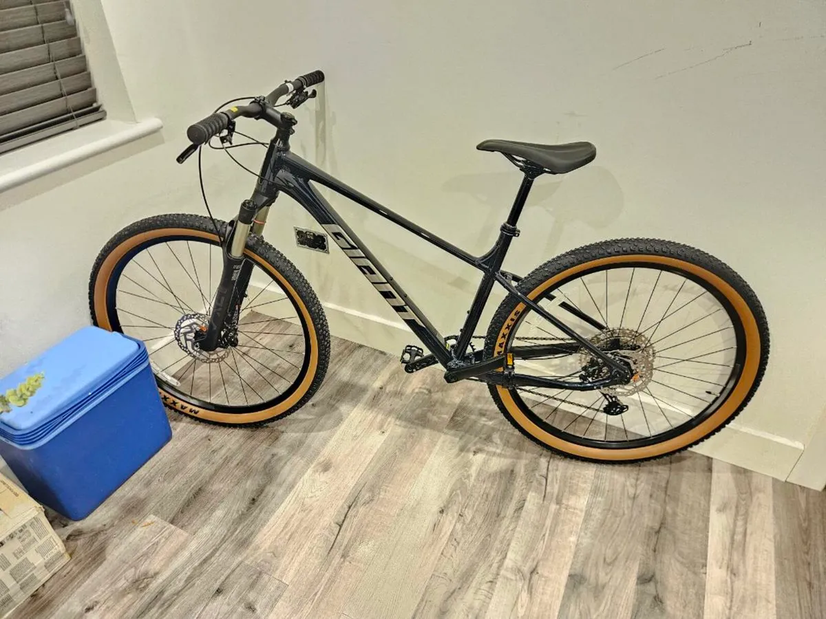 Giant Talon 0 *BRAND NEW* - Image 1