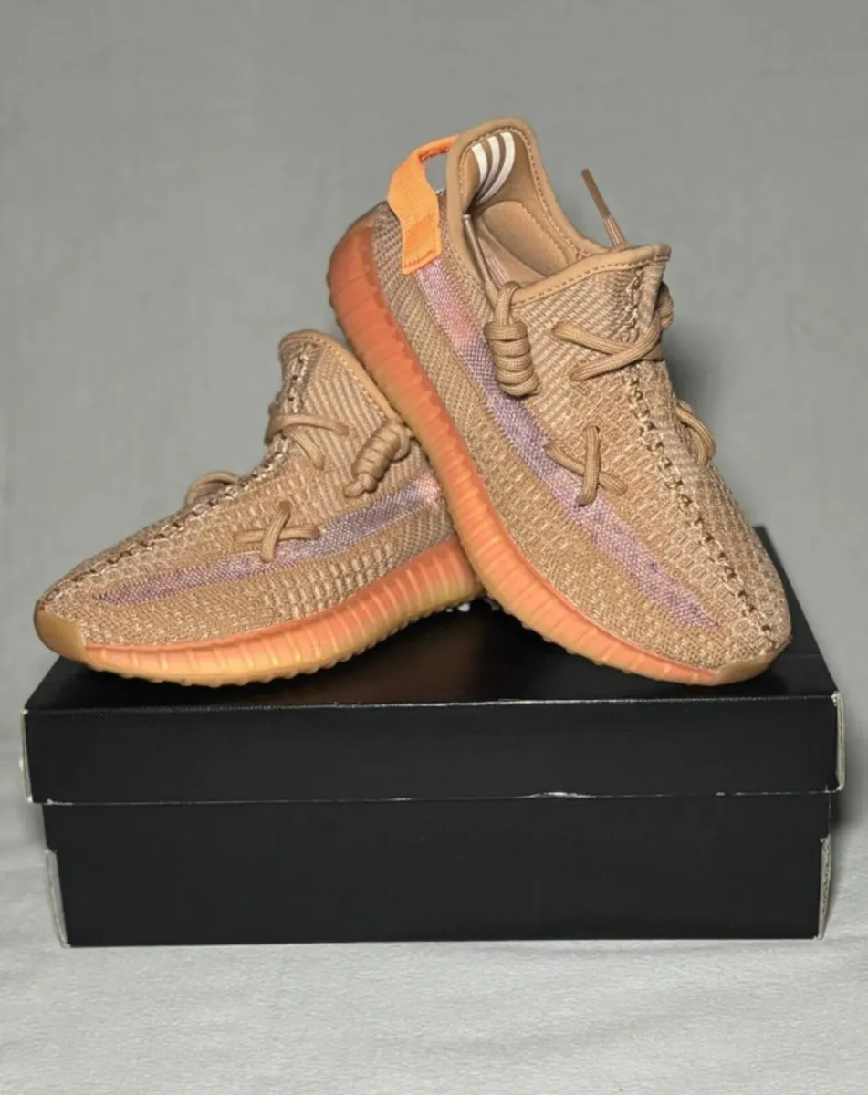 Adidas Yeezy Boost Apricot – Size 4 - Image 2