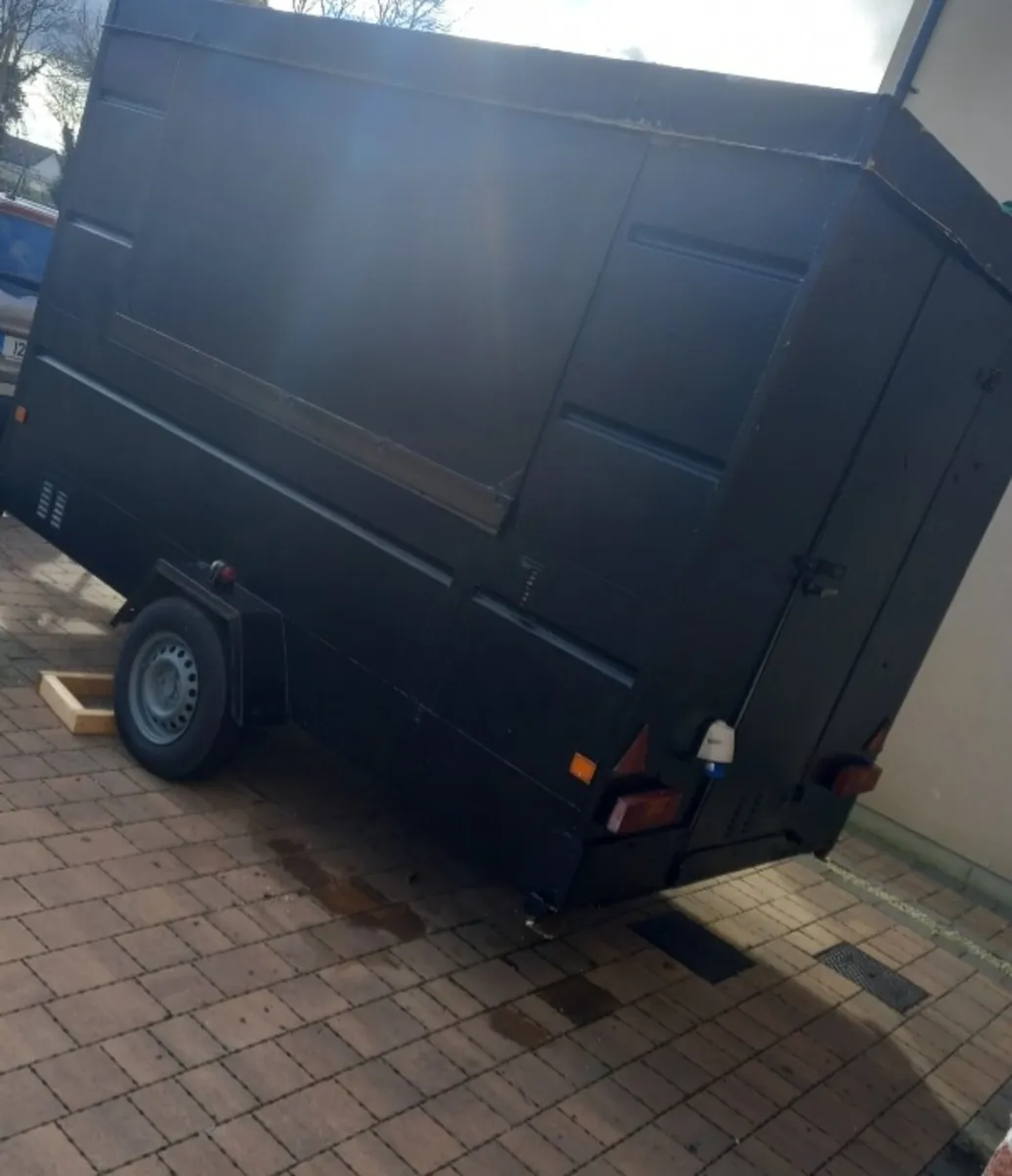 Coffee Catering Trailer - Image 2