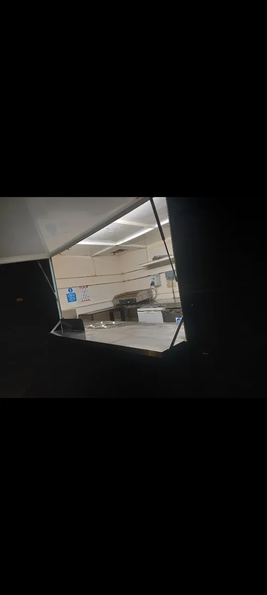 Coffee Catering Trailer - Image 4