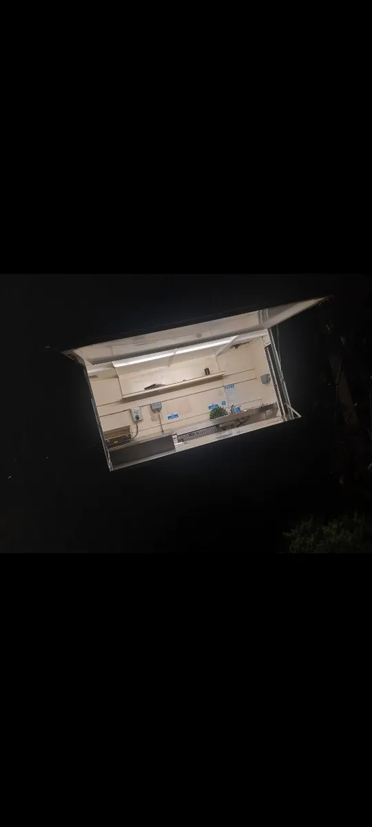 Coffee Catering Trailer - Image 4