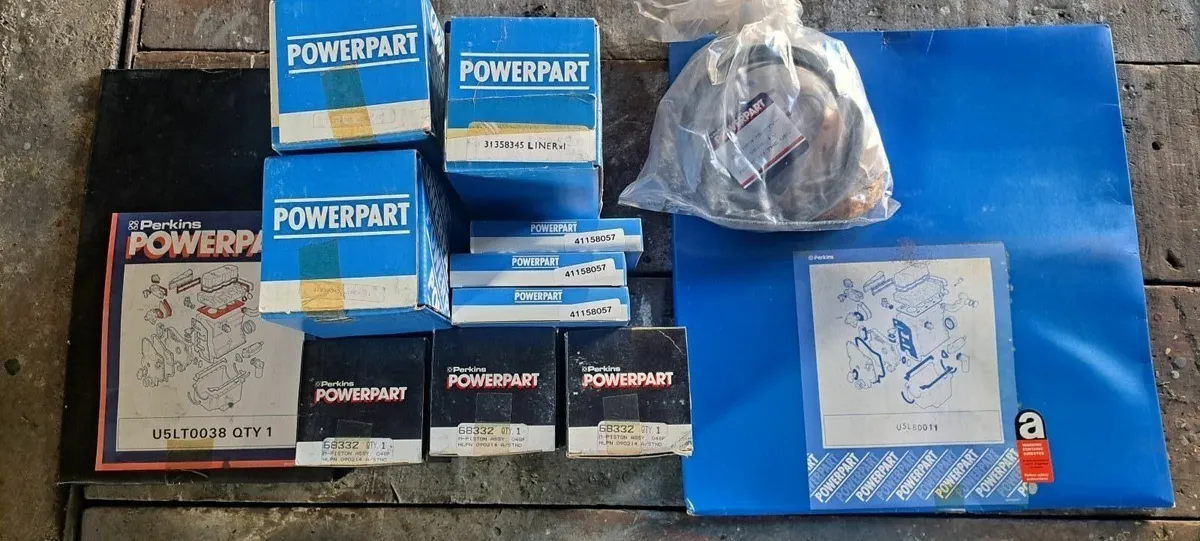 Perkins engine rebuild kit for massey fergusons - Image 1
