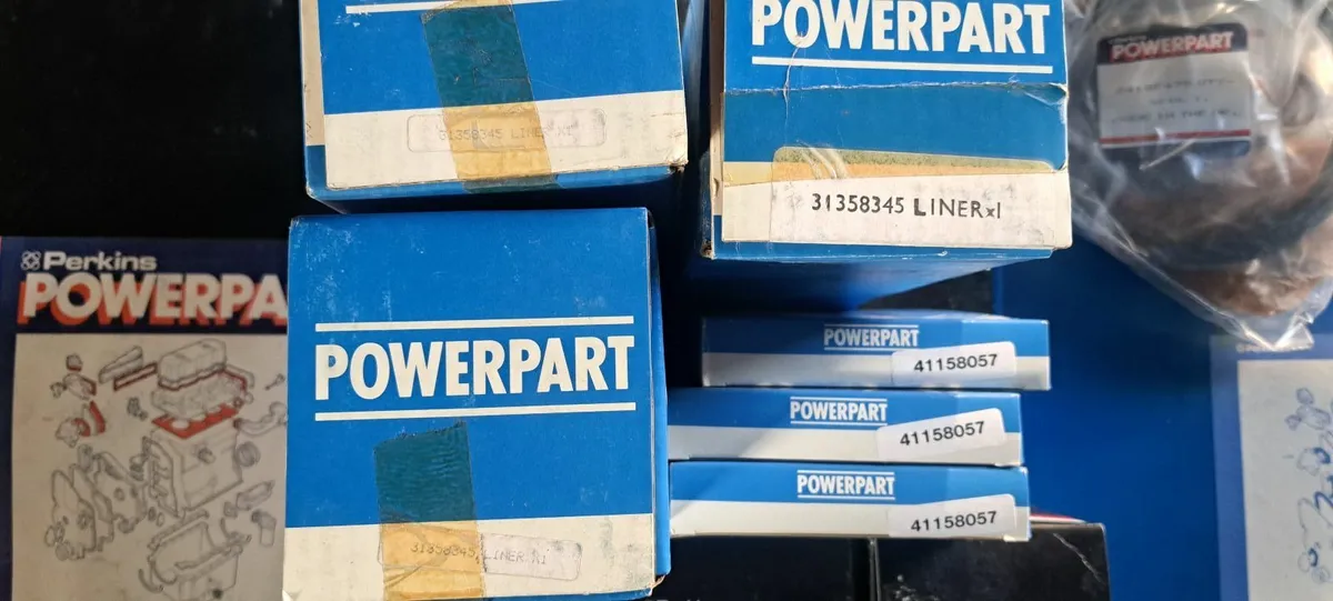 Perkins engine rebuild kit for massey fergusons - Image 2