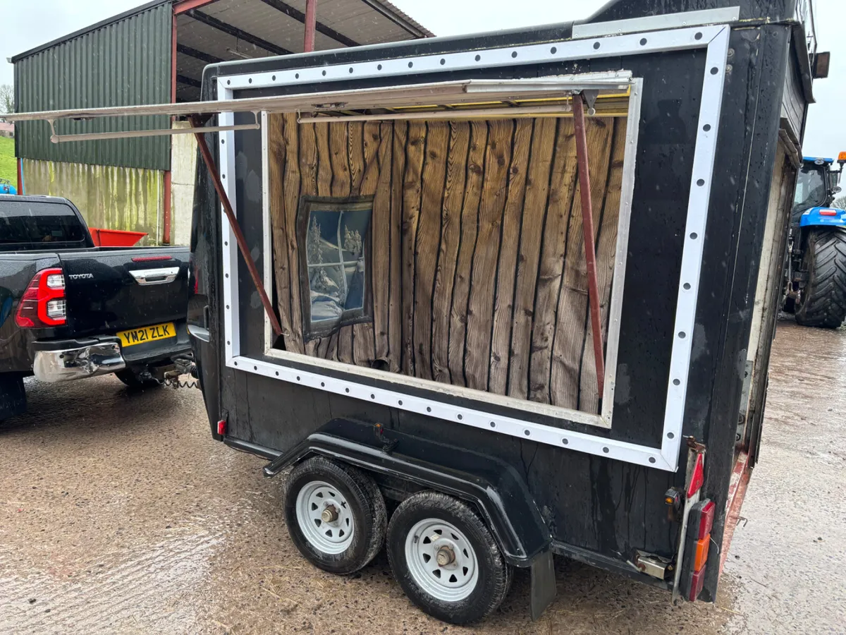 Tow a van 8x5 box trailer - Image 3