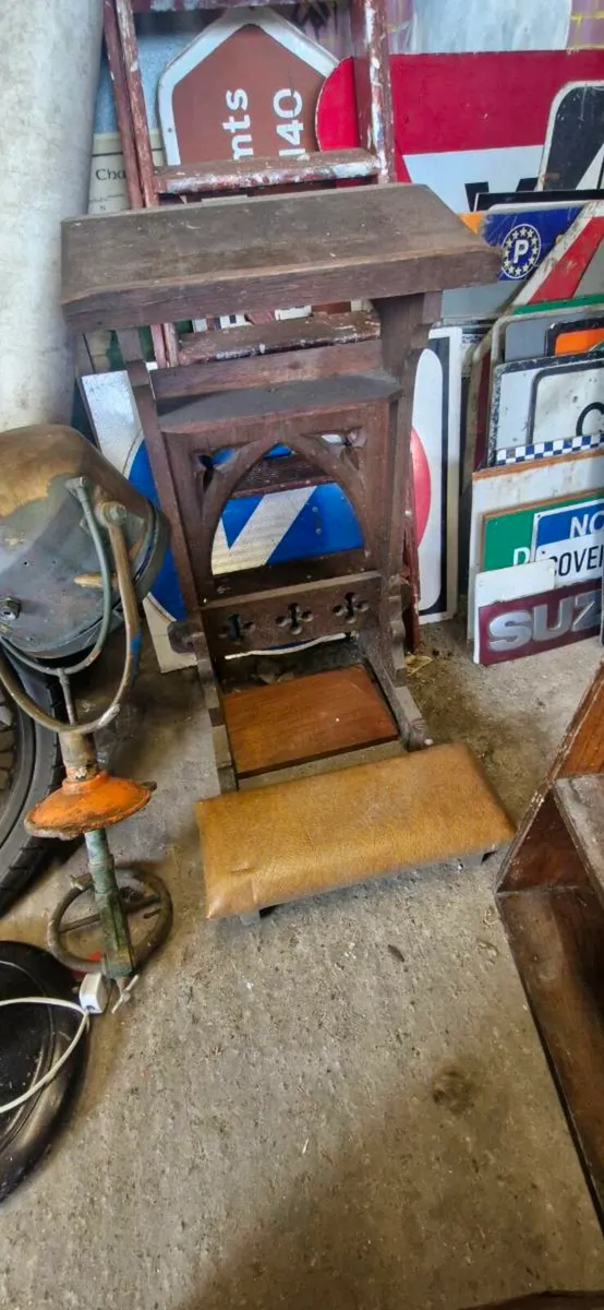 Church kneeler - Image 1