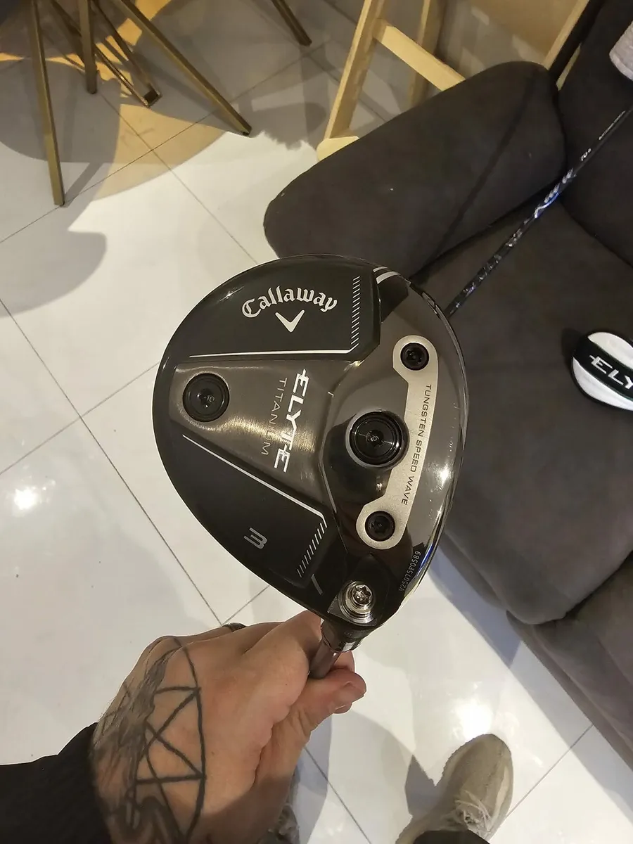 Callaway Elyte titanium 3 wood like new - Image 1
