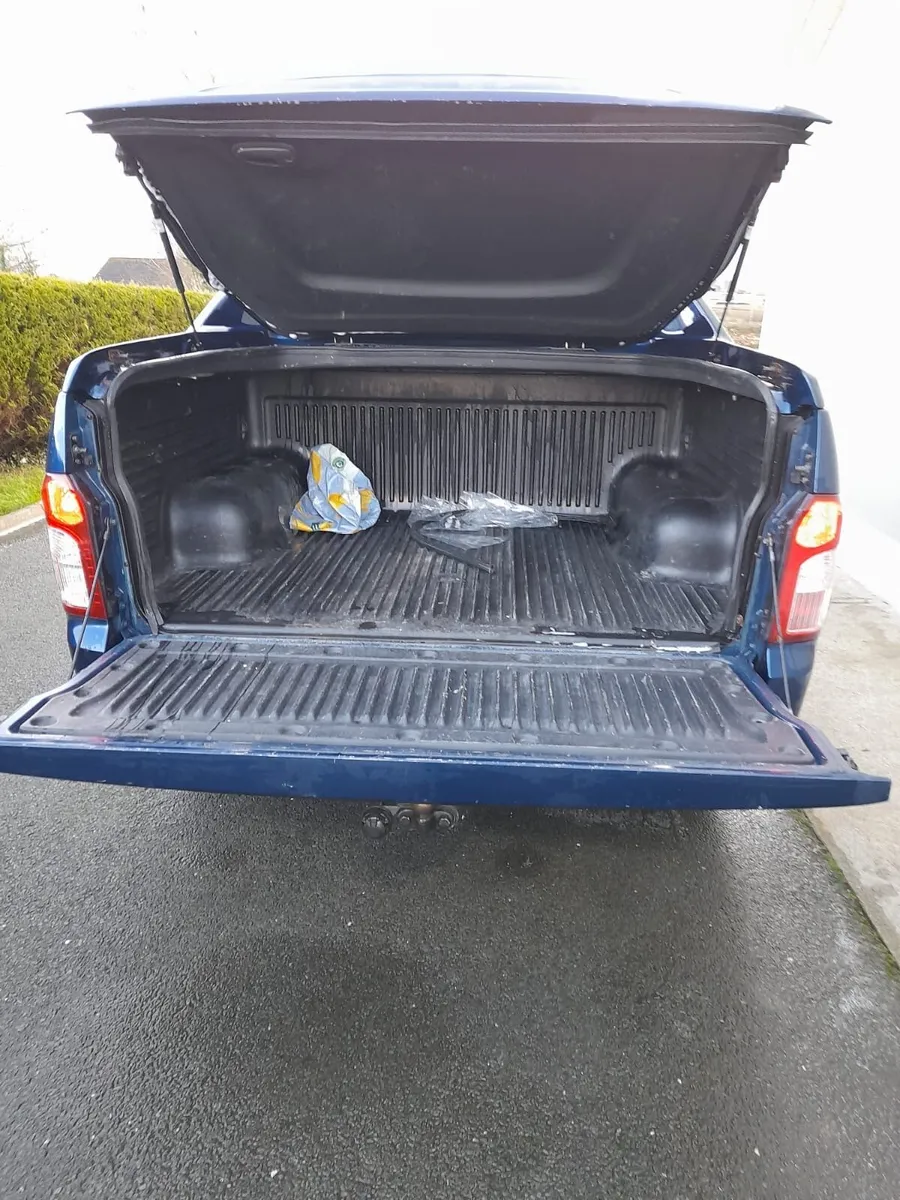 2015 Ssangyong Korando Sport Crewcab - Image 4