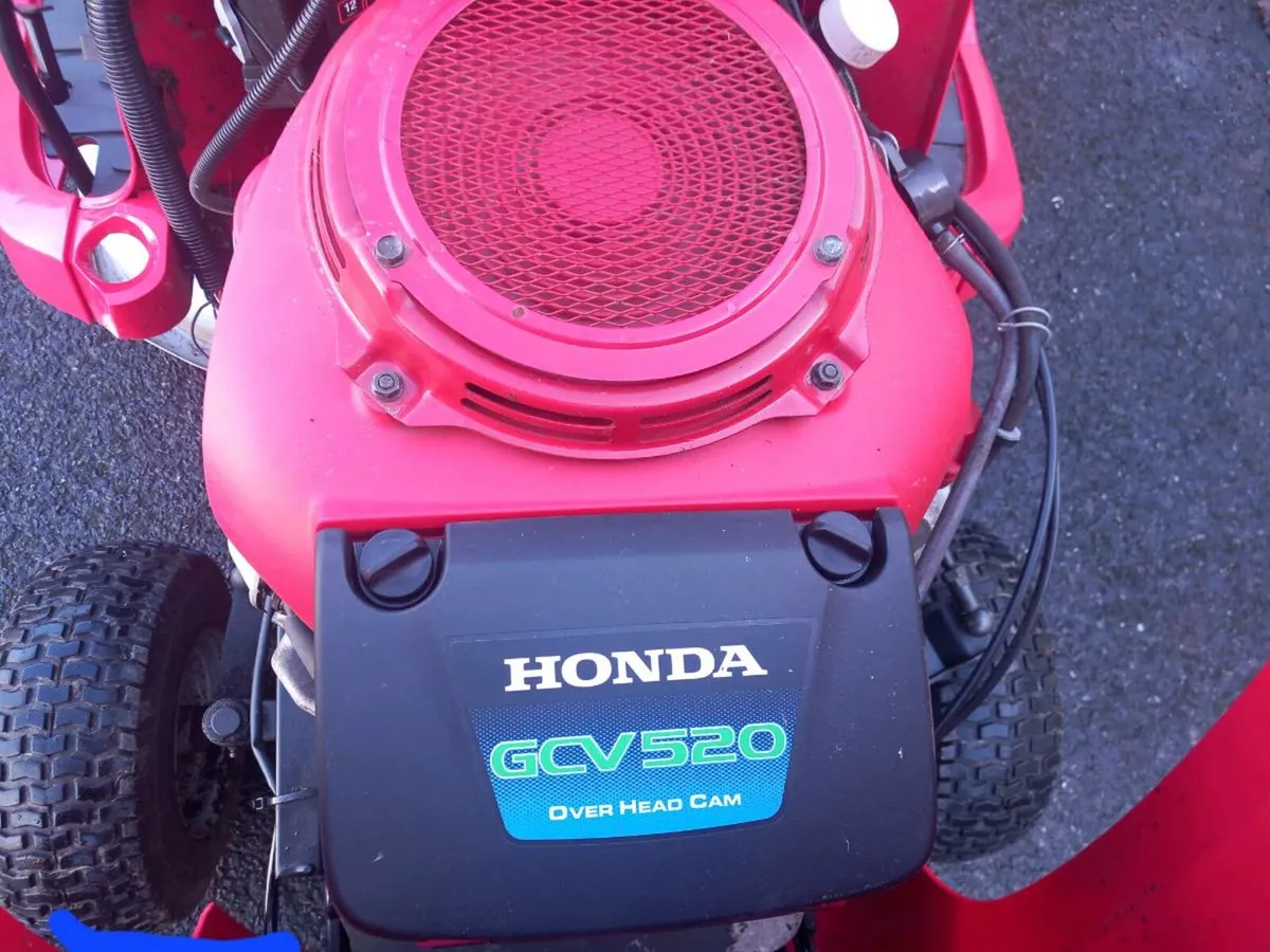 Honda 15hp twin cylinder - Image 1