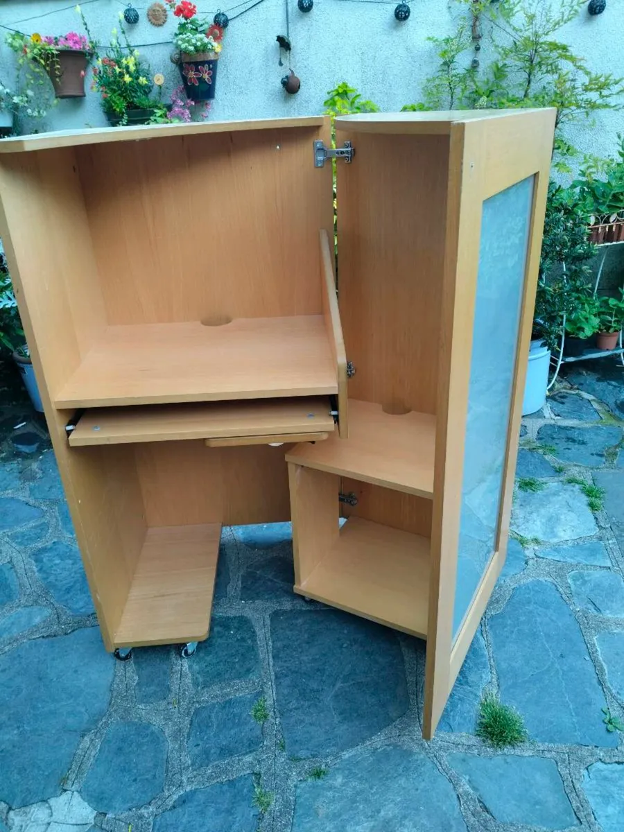 Cabinet opens out into a desk. Brilliant space sav - Image 3