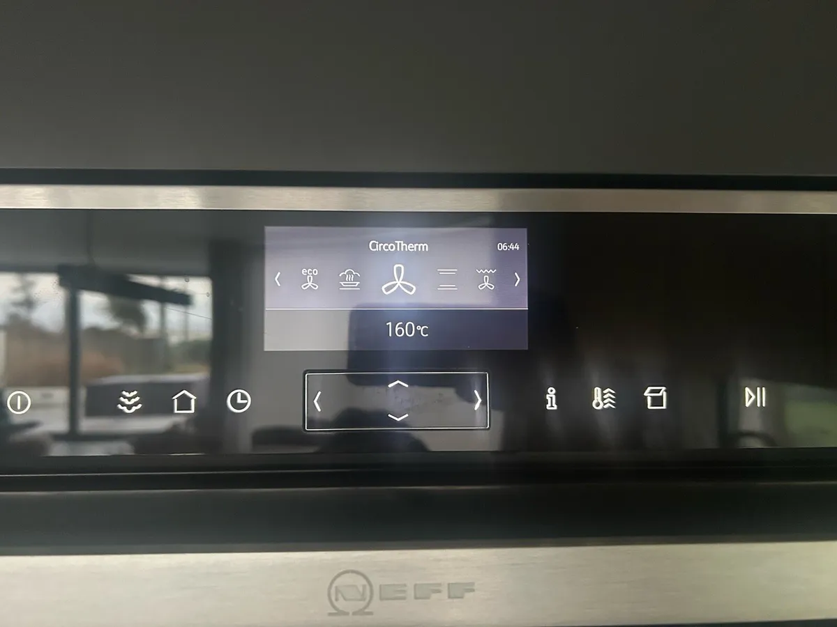 NEFF steam oven - Image 3