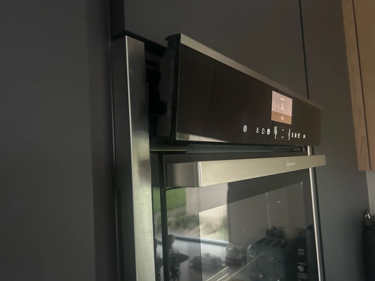 NEFF steam oven - Image 4
