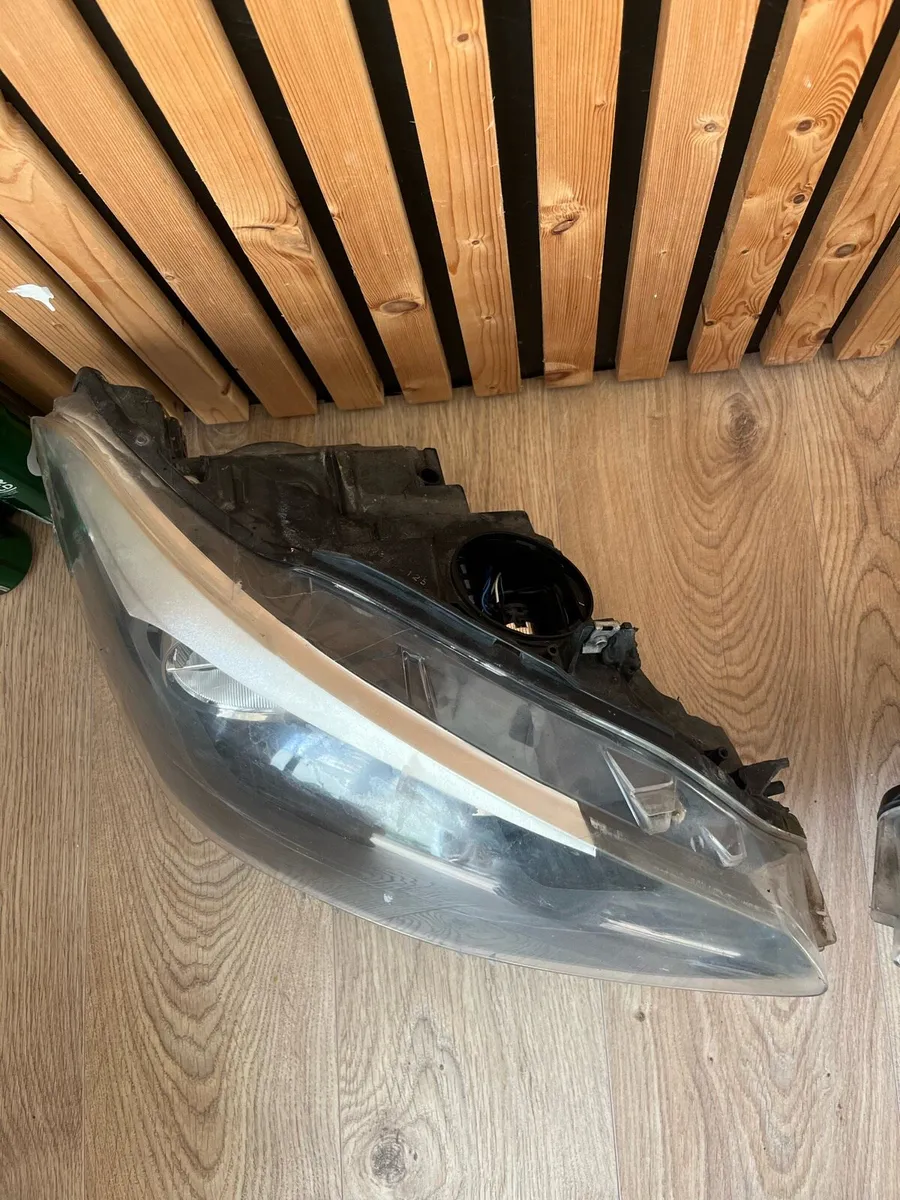 BMW headlights 1series - Image 3