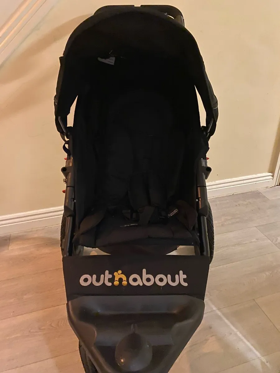 Out n About Single V4 - Image 3