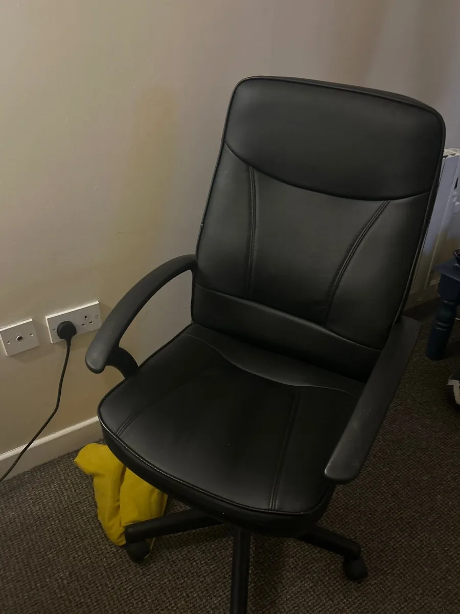 Office Chair - Image 2