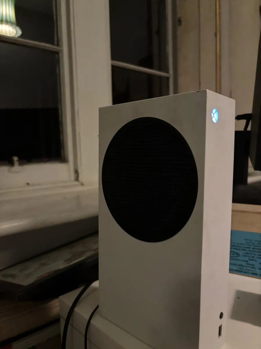 Xbox Series S - Image 2
