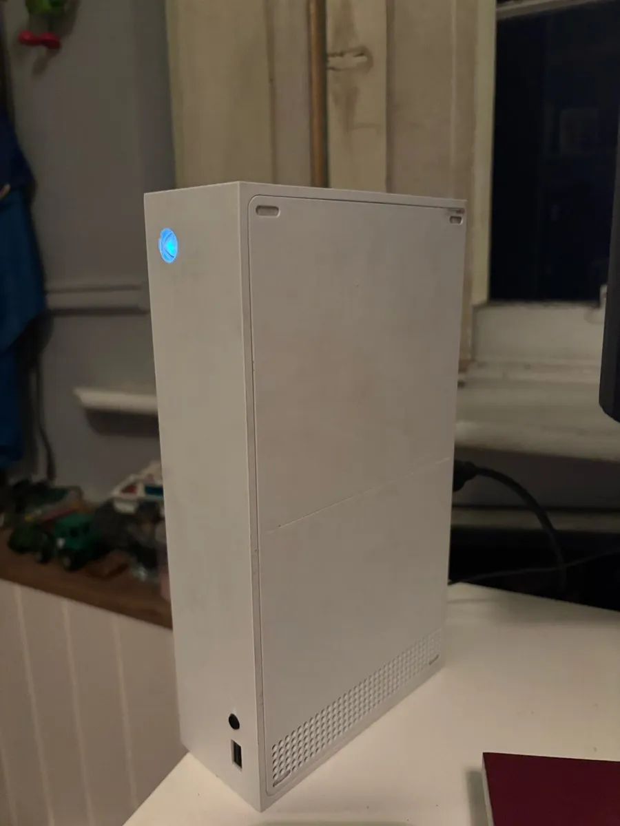 Xbox Series S - Image 3