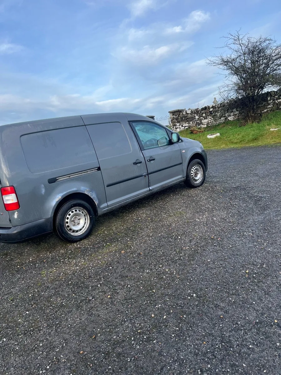 Vw caddy maxi van - Image 4